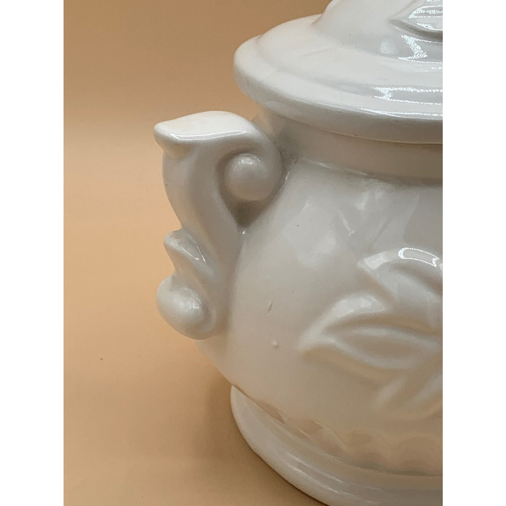Vintage Himark Kitchen Gourmet Ceramic Gravy Boat with Lid