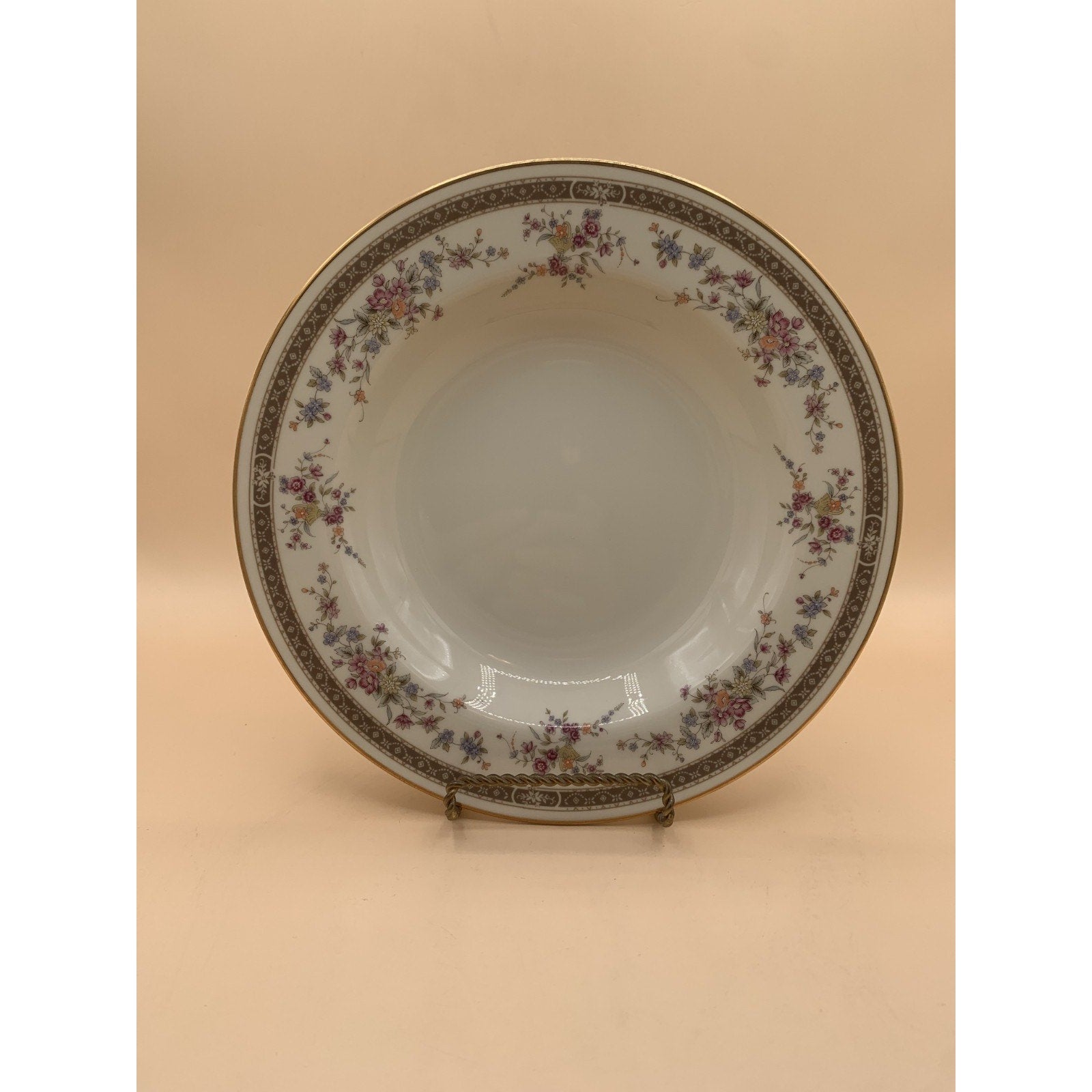 5-Piece Place Setting Mikasa Grande Ivory L5503 Marquette ‒ 12 Settings Availabl