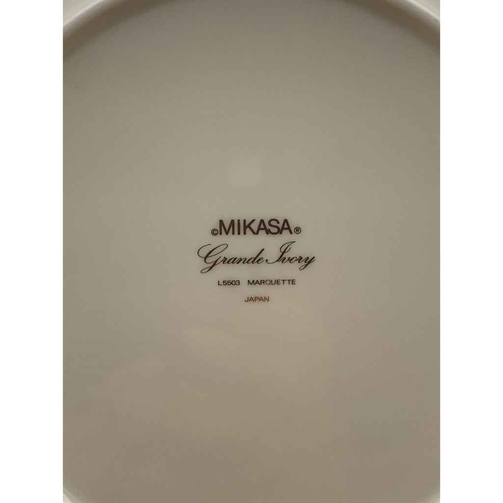 5-Piece Place Setting Mikasa Grande Ivory L5503 Marquette ‒ 12 Settings Availabl