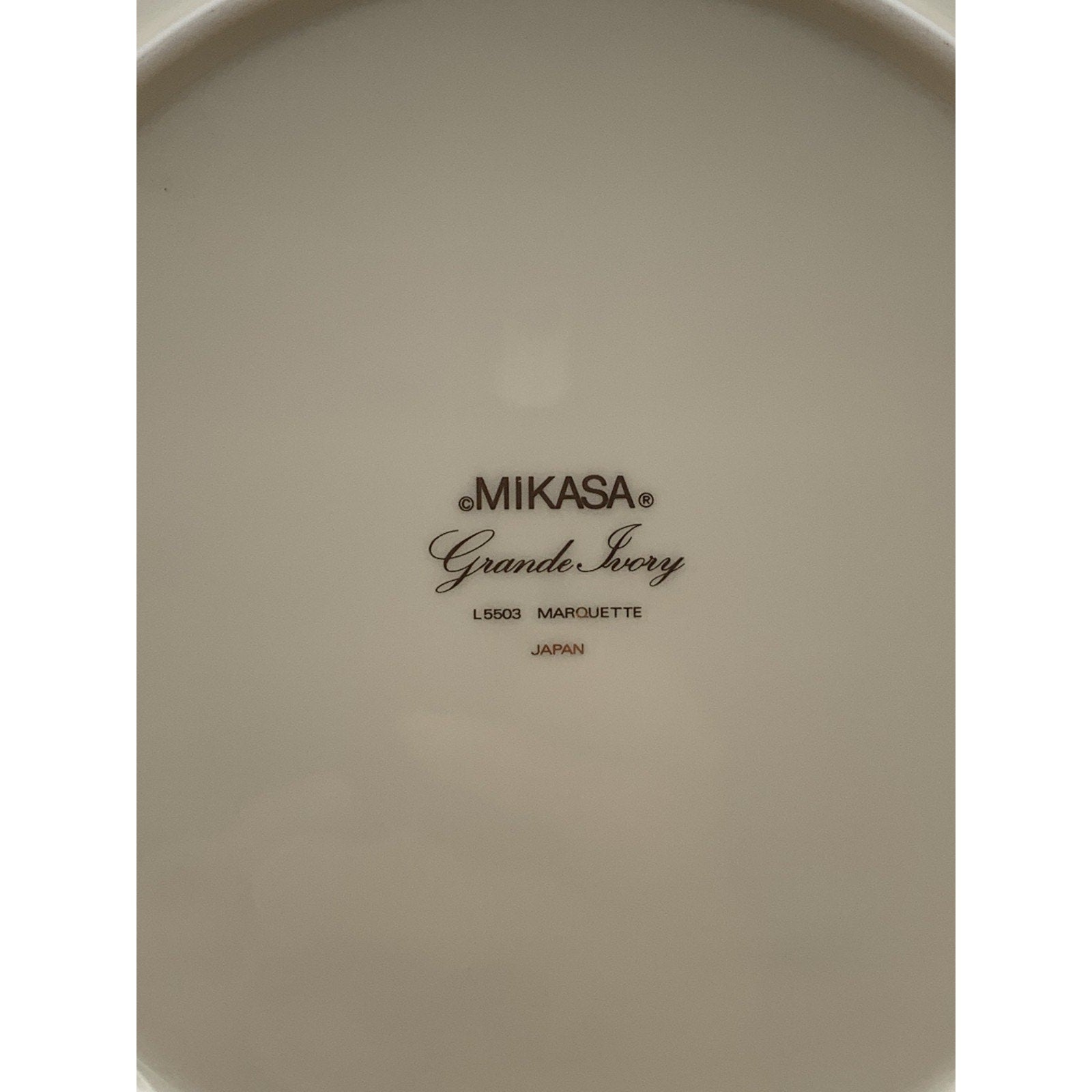 5-Piece Place Setting Mikasa Grande Ivory L5503 Marquette ‒ 12 Settings Availabl