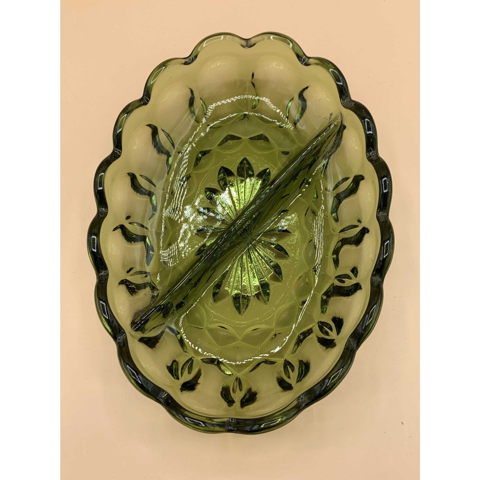 Anchor Hocking Vintage Green Glass Divided Fairfield Oval Relish/Nut/Candy Dish