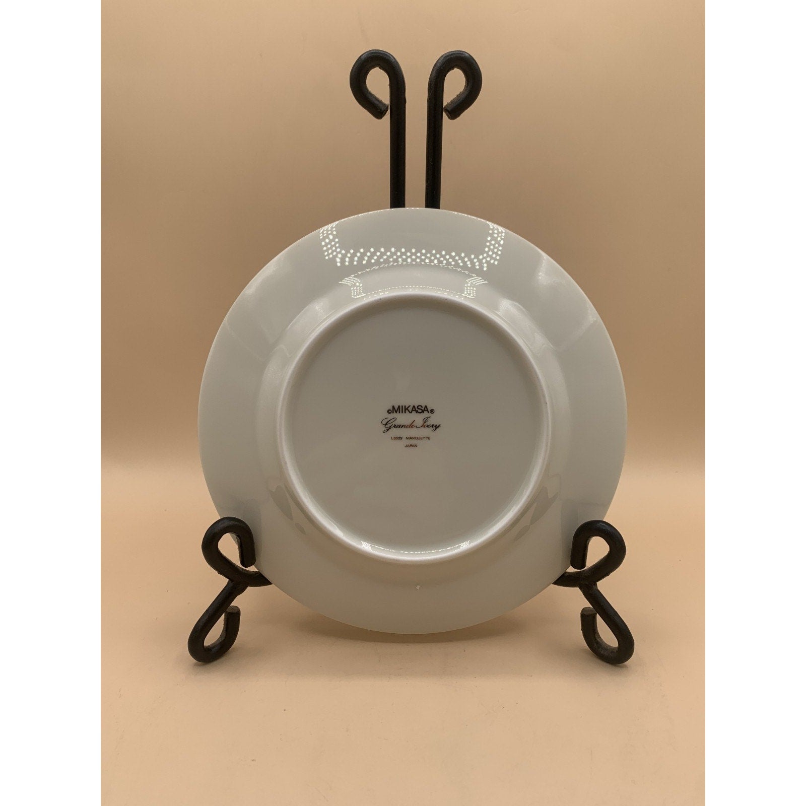 5-Piece Place Setting Mikasa Grande Ivory L5503 Marquette ‒ 12 Settings Availabl