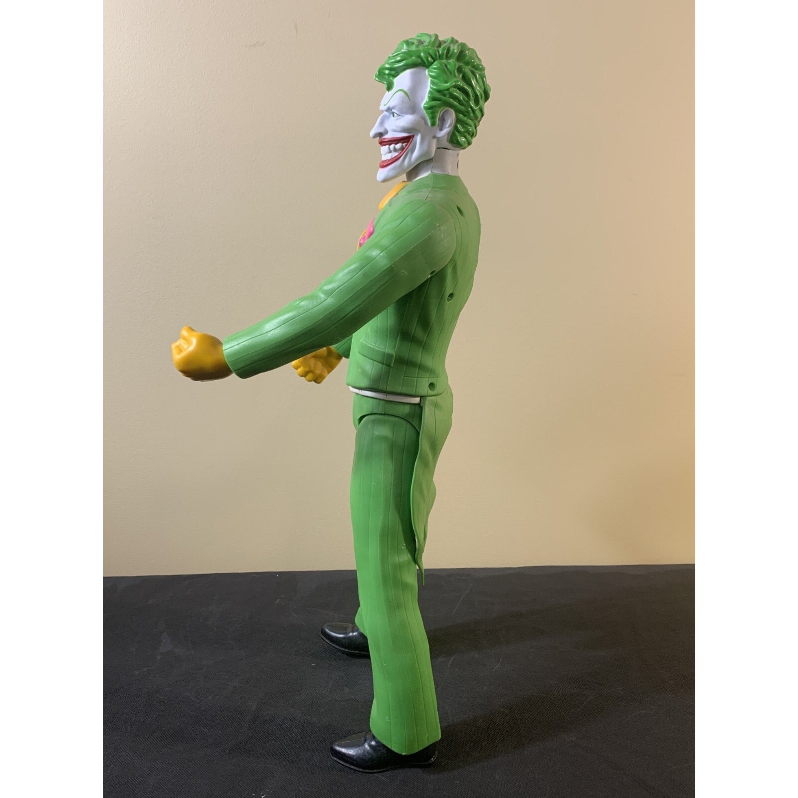 2015 “Joker” DC Comics 20" JAKKS Big-Figs Pacific Posable Action Figure