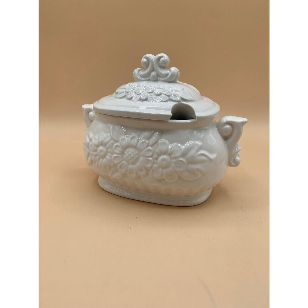 Vintage Himark Kitchen Gourmet Ceramic Gravy Boat with Lid