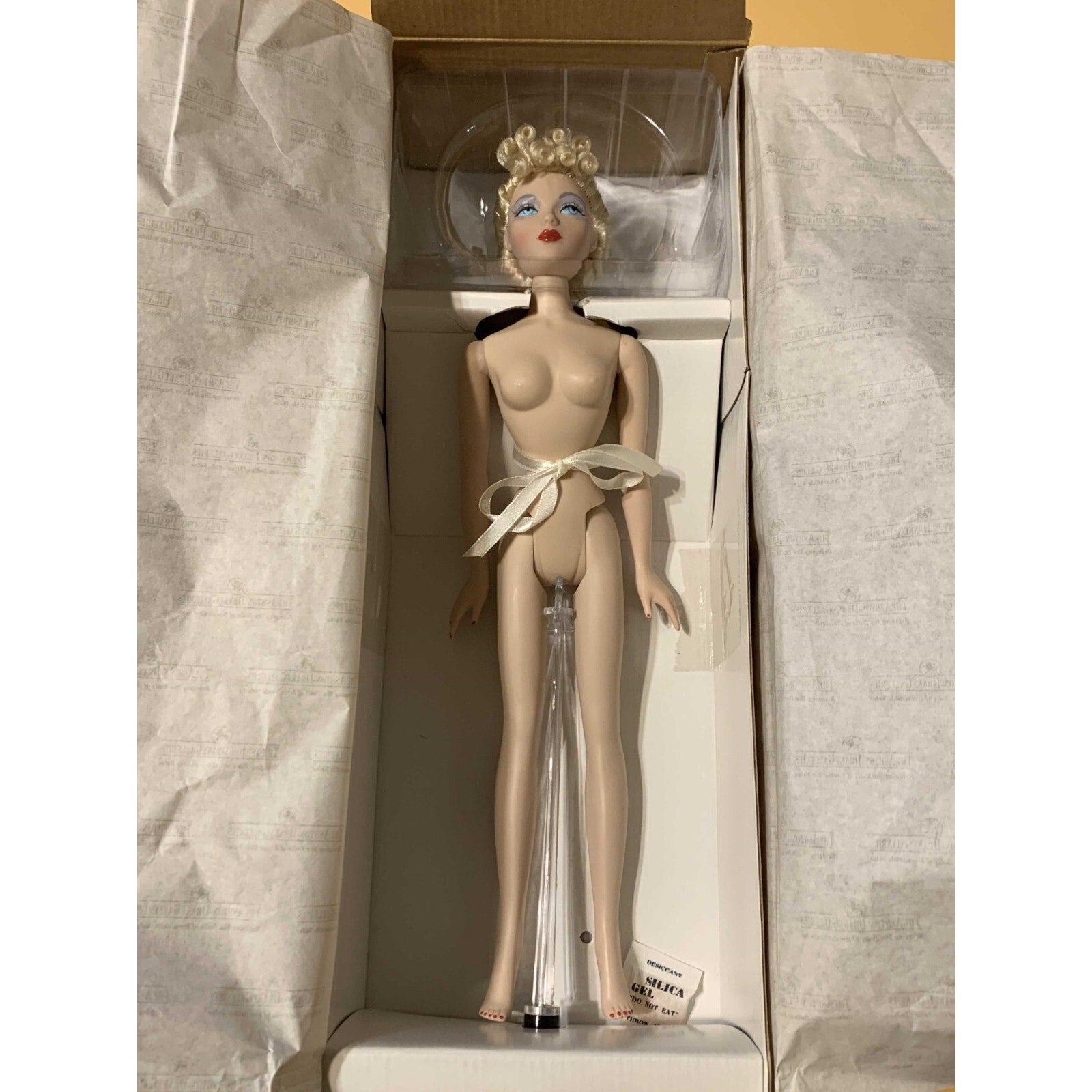 Ashton Drake 1998 Gene Collection Doll in Rare "Smart Set" Dress with Stand