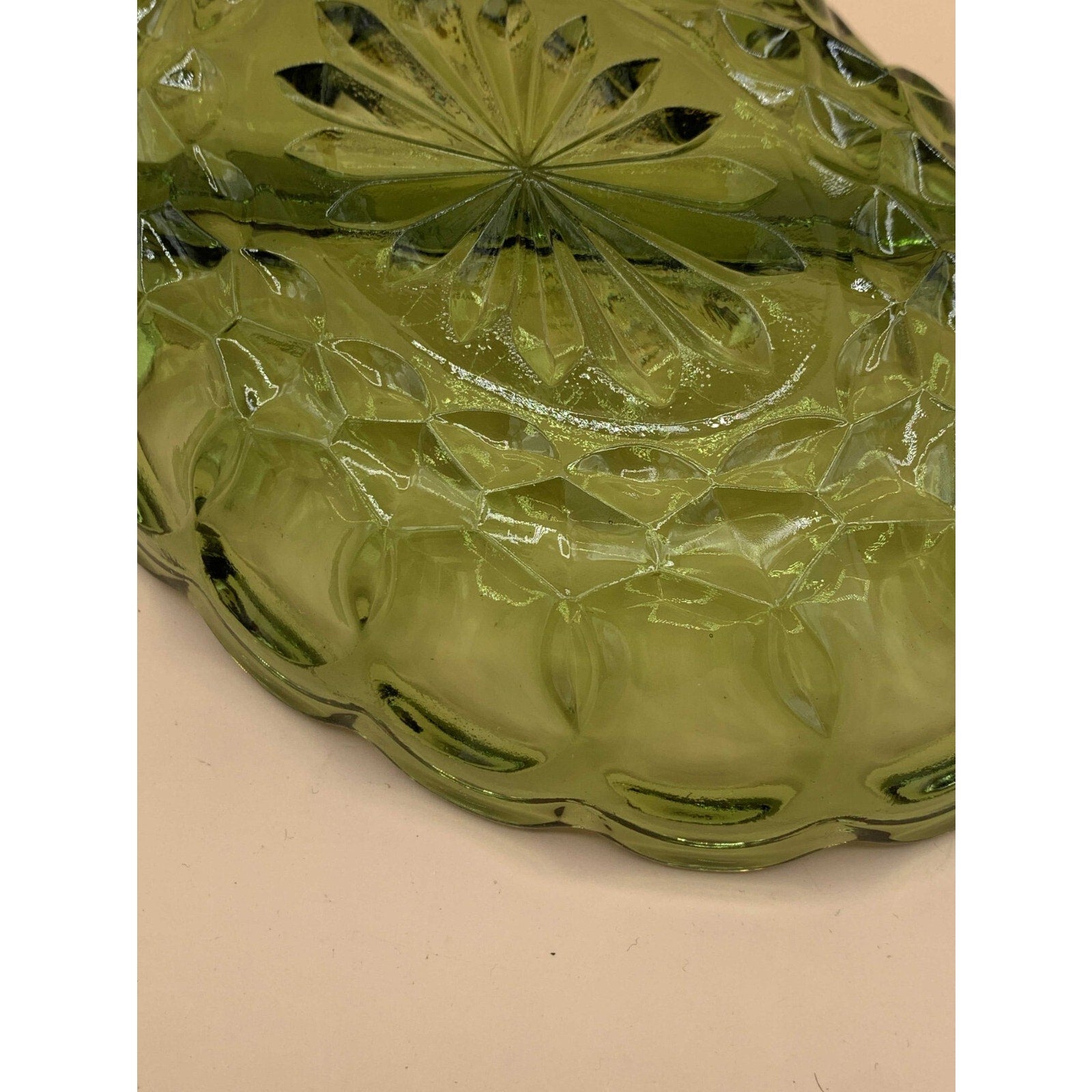 Anchor Hocking Vintage Green Glass Divided Fairfield Oval Relish/Nut/Candy Dish